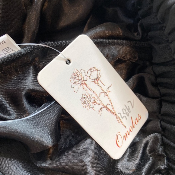 🥂 OMELAS BLACK MAXI BEAUTY NWT - Picture 11 of 11